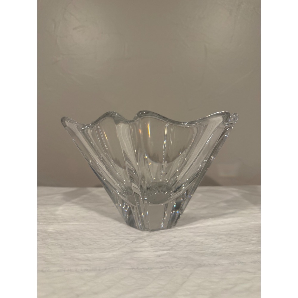 Orrefors Crystal Bowl Sweden 8.5" Clear Excellent Signed 4642-13 Wavy Art Glass
